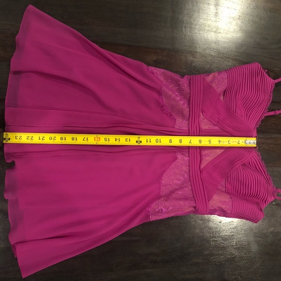 NWT BCBG MAX AZRIA pink party dress size medium - Picture 5 of 5